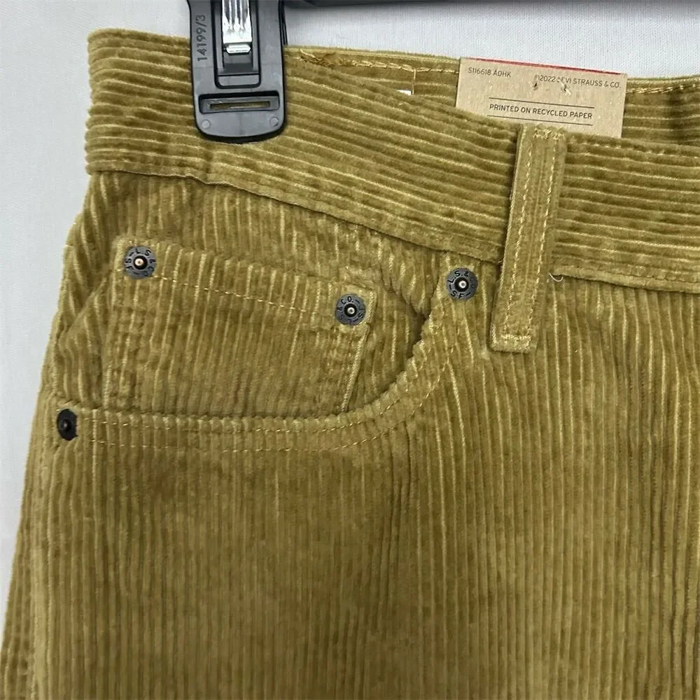 Levi's Men's Cargo Corduroy Pants Brown Size 28x30 Relaxed Fit NWT